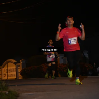 Runner Photo 8413970