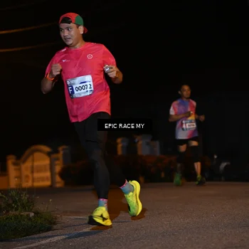 Runner Photo 8413979