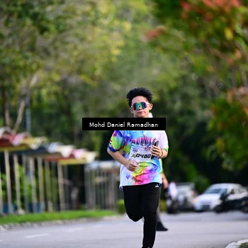 Runner Photo 8413983