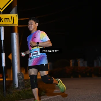 Runner Photo 8413991