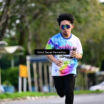 Runner Photo 8413995
