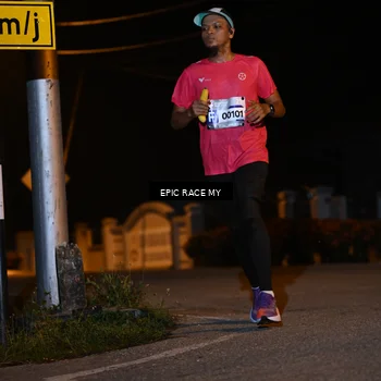Runner Photo 8414019