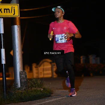 Runner Photo 8414020