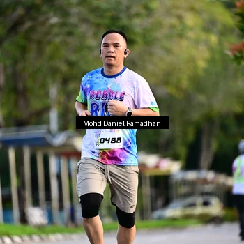 Runner Photo 8414028