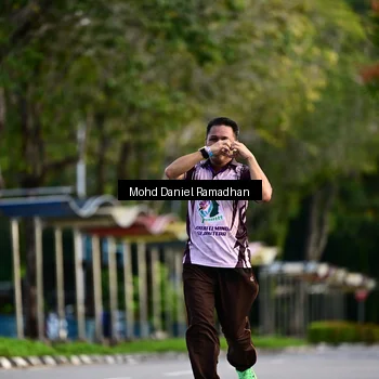 Runner Photo 8414323