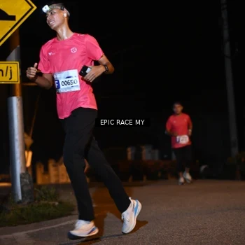 Runner Photo 8414399