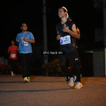 Runner Photo 8414529