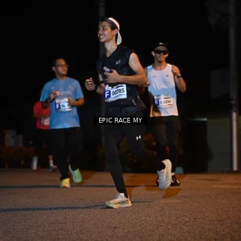 Runner Photo 8414530