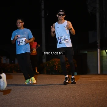 Runner Photo 8414532