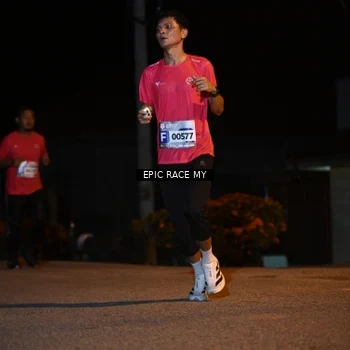Runner Photo 8414543