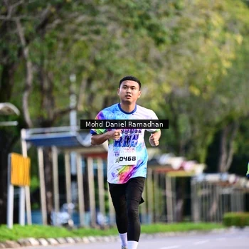 Runner Photo 8414572