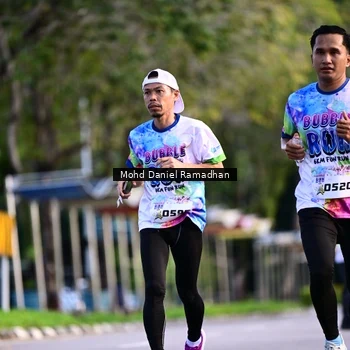 Runner Photo 8414591