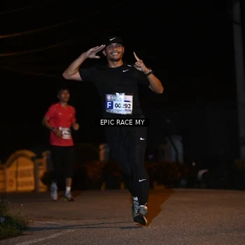 Runner Photo 8414633