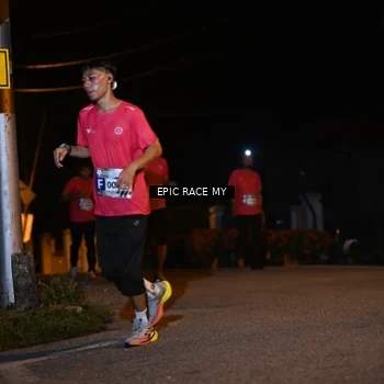 Runner Photo 8414646