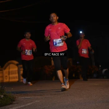 Runner Photo 8414647