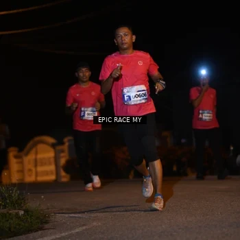 Runner Photo 8414651
