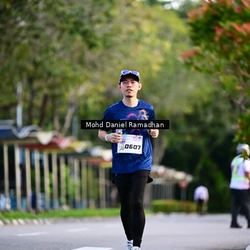 Runner Photo 8414670