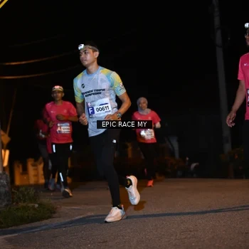 Runner Photo 8414673