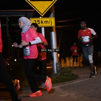 Runner Photo 8414687