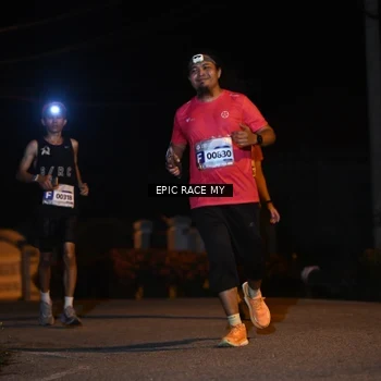 Runner Photo 8414702