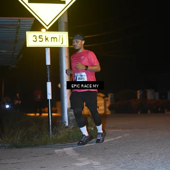 Runner Photo 8414736