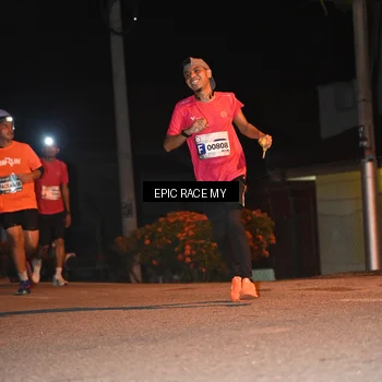 Runner Photo 8414818