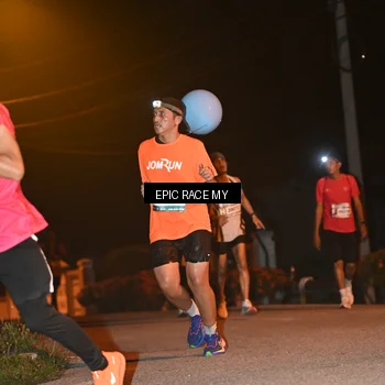 Runner Photo 8414841
