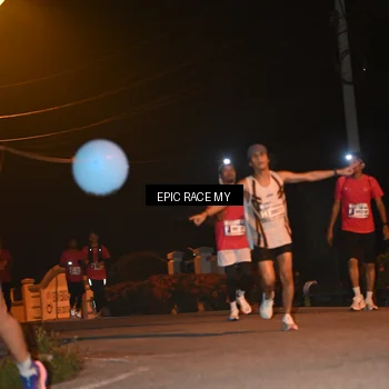 Runner Photo 8414855