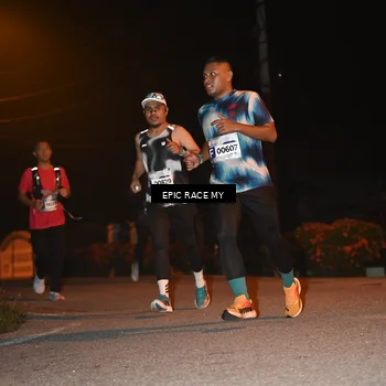 Runner Photo 8414959
