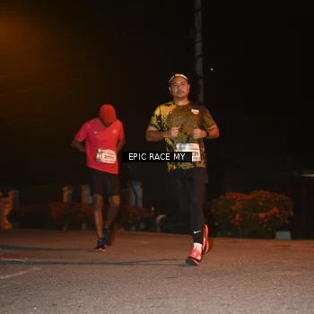 Runner Photo 8415008