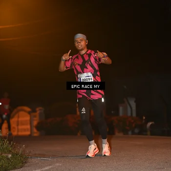 Runner Photo 8415018