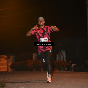 Runner Photo 8415019