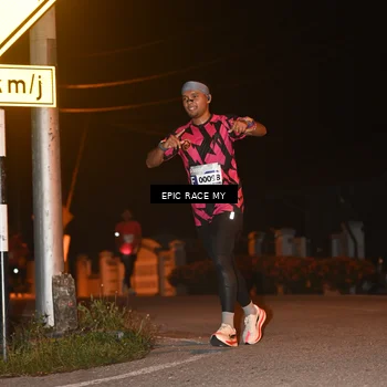 Runner Photo 8415021