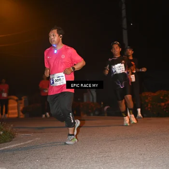 Runner Photo 8415032