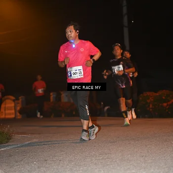 Runner Photo 8415034