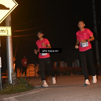 Runner Photo 8415043