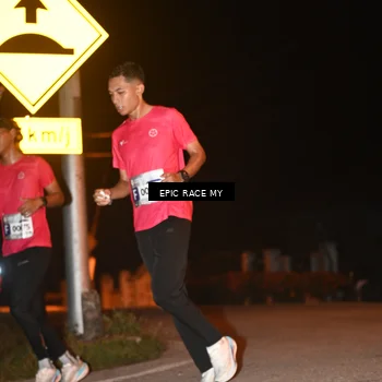 Runner Photo 8415046