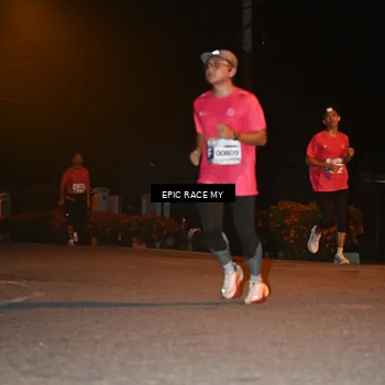 Runner Photo 8415050