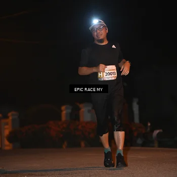 Runner Photo 8415073