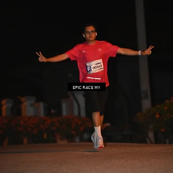 Runner Photo 8415075