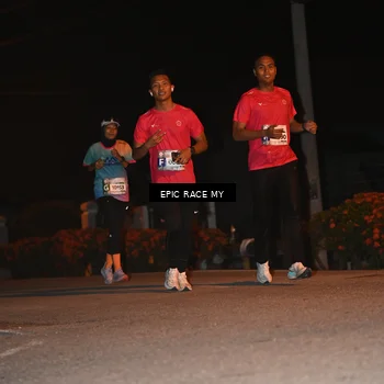 Runner Photo 8415080