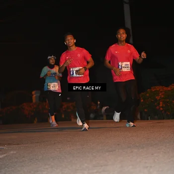 Runner Photo 8415081