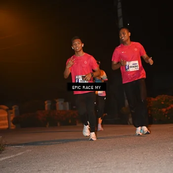 Runner Photo 8415083