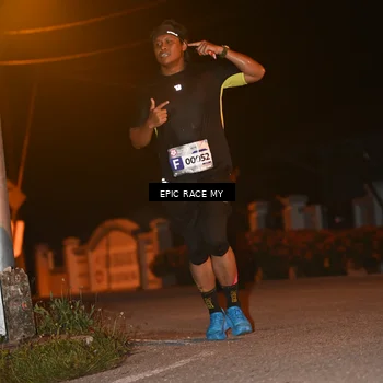 Runner Photo 8415107