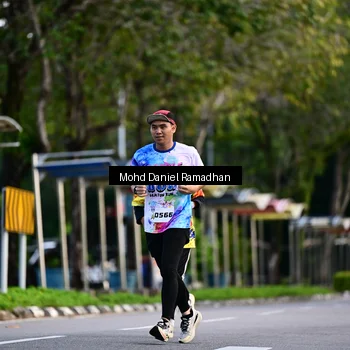 Runner Photo 8415130