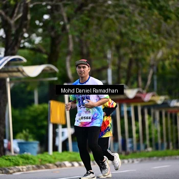 Runner Photo 8415133