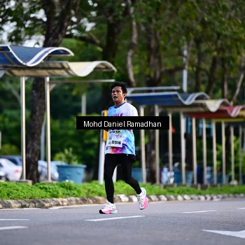 Runner Photo 8415156