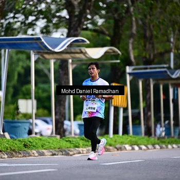 Runner Photo 8415161