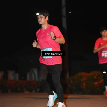 Runner Photo 8415209