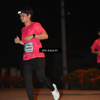 Runner Photo 8415210